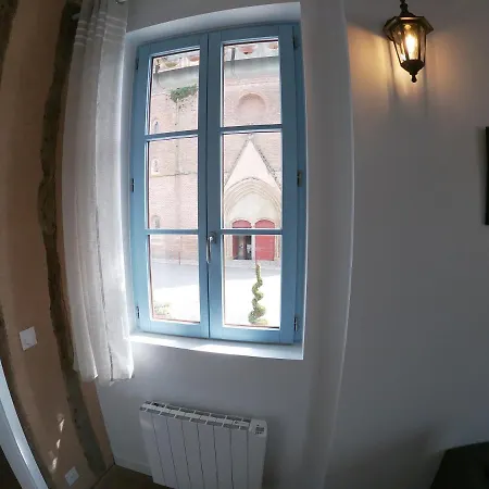 L'appartement De L'eveque, Face A La Cathedrale Апартаменты